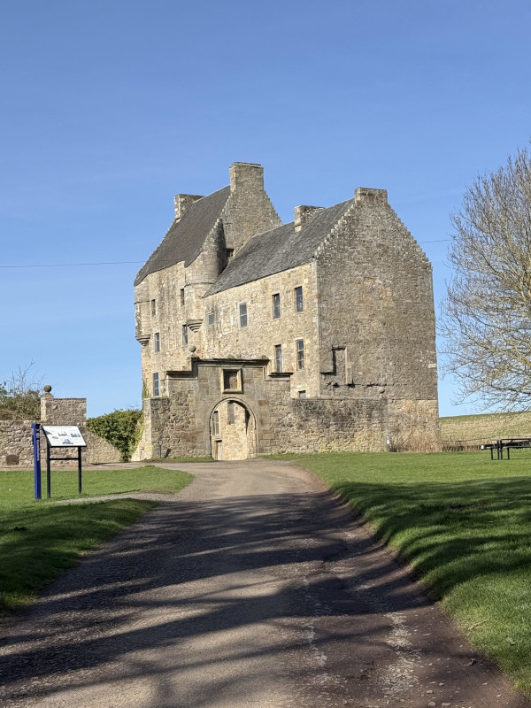 Midhope Castle, Lallybroch in Outlander